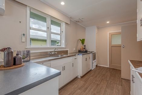 Photo of property in 34 Kelvin Grove Road, Kelvin Grove, Palmerston North, 4414