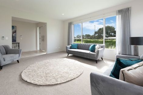Photo of property in 39 Kahawairahi Drive, Beachlands, Auckland, 2018