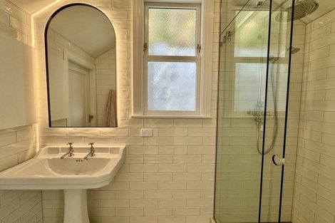 Photo of property in 240 Tinakori Road, Thorndon, Wellington, 6011