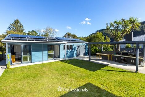 Photo of property in 45 Gillespies Road, Birchville, Upper Hutt, 5018