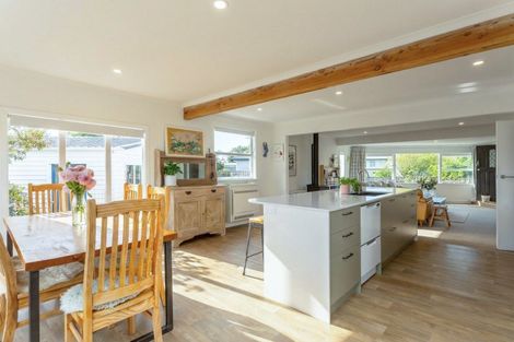 Photo of property in 12 Taverner Street, Carterton, 5713