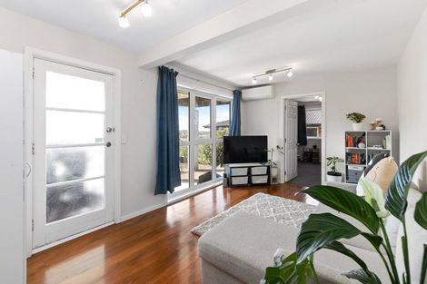 Photo of property in 6 Felton Mathew Avenue, St Johns, Auckland, 1072