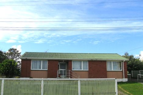 Photo of property in 3 Aberfeldy Street, Cannons Creek, Porirua, 5024