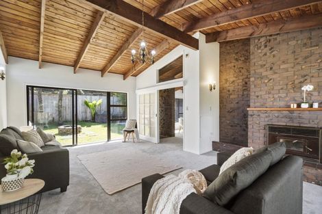 Photo of property in 789a Beach Road, Browns Bay, Auckland, 0630