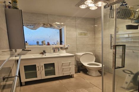 Photo of property in 2/2a Hutt Road, Manurewa, Auckland, 2102