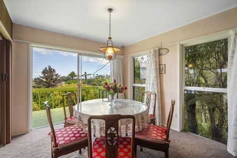 Photo of property in 21 Parr Terrace, Castor Bay, Auckland, 0620