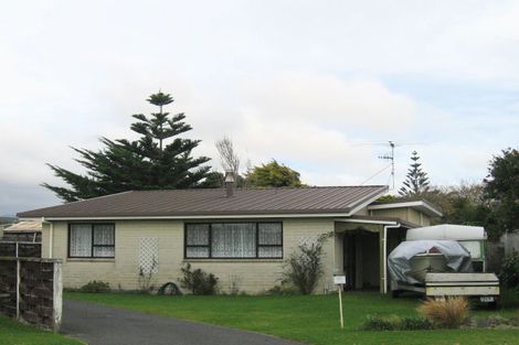 Photo of property in 12 Bahama Crescent, Paraparaumu Beach, Paraparaumu, 5032