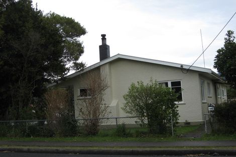 Photo of property in 183 Commercial Street, Takaka, 7110