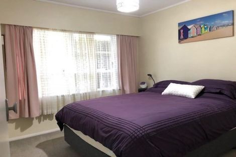 Photo of property in 11 Polandson Place, Opaheke, Papakura, 2113