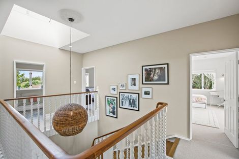 Photo of property in 25 Patterson Road, Hurworth, New Plymouth, 4310