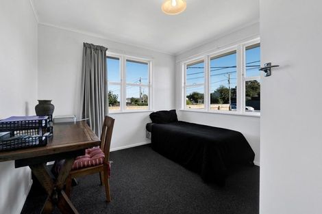 Photo of property in 111 Puriri Street, Hawera, 4610