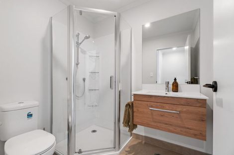 Photo of property in 1092c Great North Road, Point Chevalier, Auckland, 1022