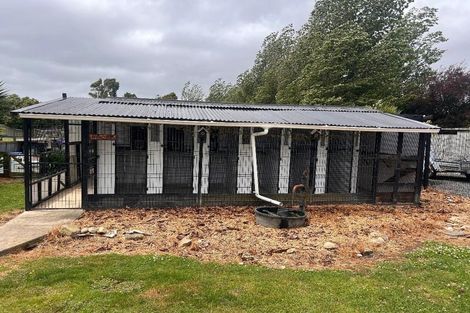 Photo of property in 140 Mako Mako Road, Levin, 5510