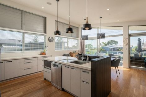 Photo of property in 20 Seaforth Road, Waihi Beach, 3611