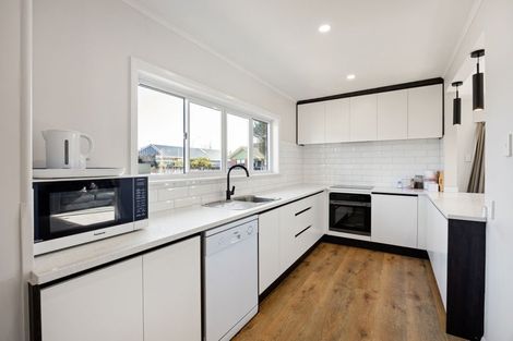 Photo of property in 4 Mount View Road, Melville, Hamilton, 3206