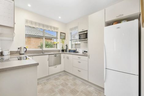 Photo of property in 33b Checketts Avenue, Halswell, Christchurch, 8025