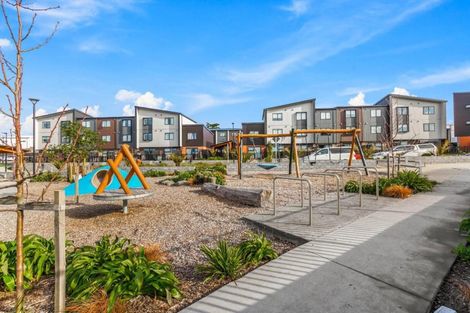 Photo of property in 323 Glengarry Road, Glen Eden, Auckland, 0602