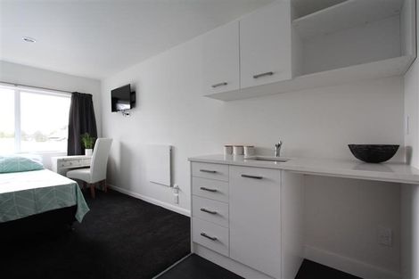 Photo of property in 2/5 Edgecumbe Street, Whitiora, Hamilton, 3200