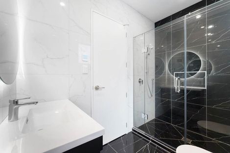 Photo of property in 16 Heketara Way, Massey, Auckland, 0614