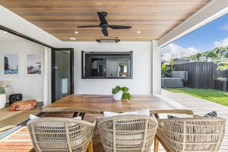 Photo of property in 3 Hampton Mews, Snells Beach, 0920