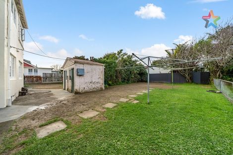 Photo of property in 20 Ludlam Crescent, Woburn, Lower Hutt, 5010