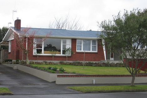 Photo of property in 8 Goodwyn Crescent, Hokowhitu, Palmerston North, 4410