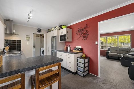 Photo of property in 55 Gemstone Drive, Birchville, Upper Hutt, 5018