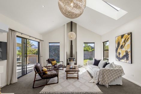 Photo of property in 4 Arran Lane, Jacks Point, Queenstown, 9371