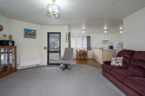 Photo of property in 12 Hawthorn Way, Richmond, 7020