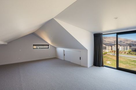 Photo of property in 18 Mason Street, Wanaka, 9305