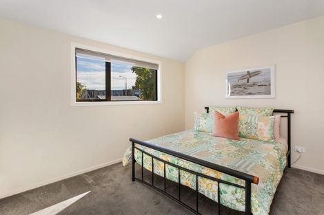 Photo of property in 2/4 Nova Place, Christchurch Central, Christchurch, 8011
