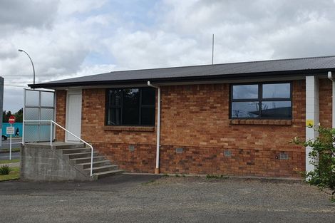 Photo of property in 15a Tawa Street, Melville, Hamilton, 3206