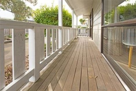 Photo of property in 47a Matai Road, Stanmore Bay, Whangaparaoa, 0932