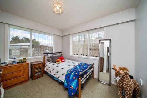 Photo of property in 21 Montjoy Street, Stratford, 4332