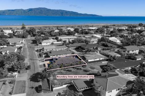 Photo of property in 7a Nathan Avenue, Paraparaumu Beach, Paraparaumu, 5032