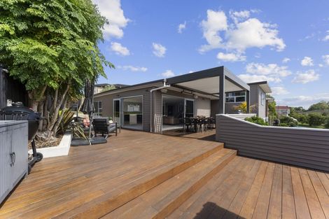 Photo of property in 64 O'halloran Road, Howick, Auckland, 2014