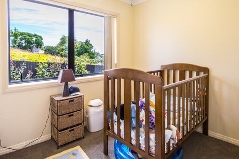 Photo of property in 84 Collingwood Road, Waiuku, 2123