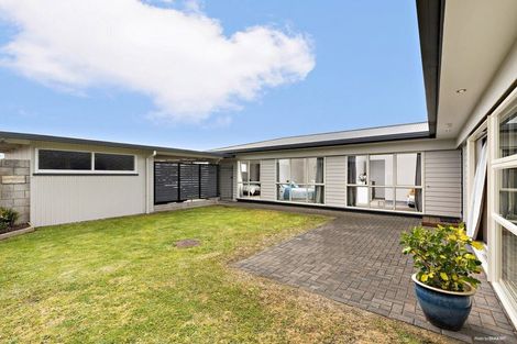 Photo of property in 6 Lakeside Drive, Pahurehure, Papakura, 2113