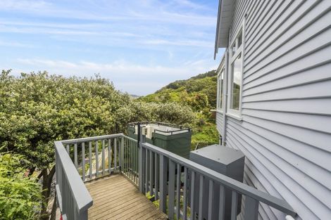 Photo of property in 5 Grosvenor Terrace, Wadestown, Wellington, 6012