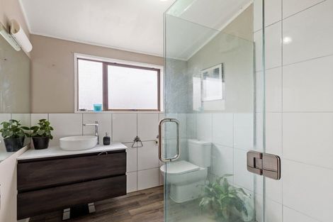 Photo of property in 239c Dixon Road, Fitzroy, Hamilton, 3206