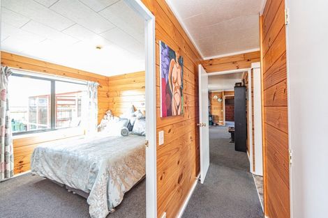 Photo of property in 49 Manuka Street, Castlecliff, Whanganui, 4501