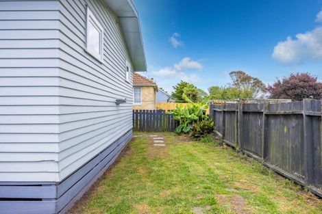 Photo of property in 2 Armstrong Street, Huntly, 3700
