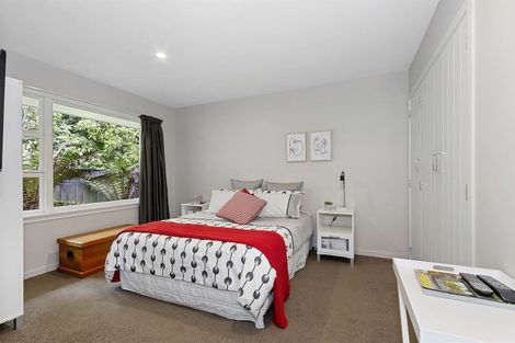 Photo of property in 16 Hadlow Place, Burnside, Christchurch, 8041