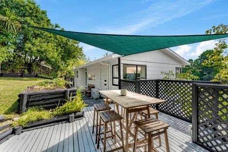 Photo of property in 14 Awaruku Road, Torbay, Auckland, 0630