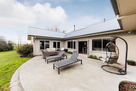 Photo of property in 1100b Kairanga Bunnythorpe Road, Kairanga, Palmerston North, 4475