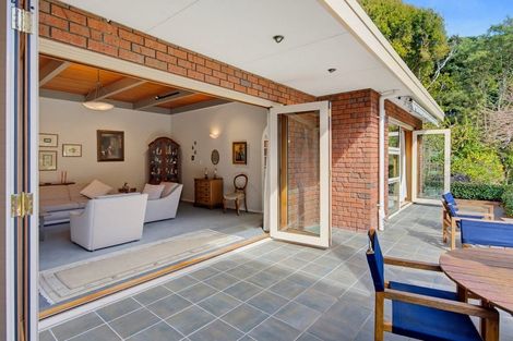 Photo of property in 10 Karaka Grove, Waikanae, 5036