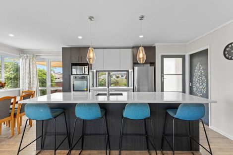 Photo of property in 21 Tennyson Drive, Owhata, Rotorua, 3010