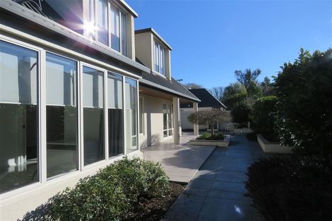 Photo of property in 95 Clyde Road, Ilam, Christchurch, 8041