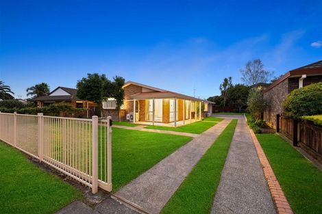 Photo of property in 8 Moreland Avenue, Pukete, Hamilton, 3200