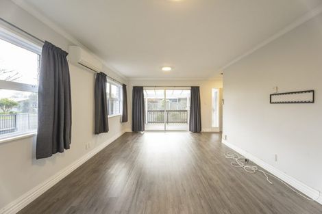 Photo of property in 74 Fitzroy Avenue, Fitzroy, Hamilton, 3206